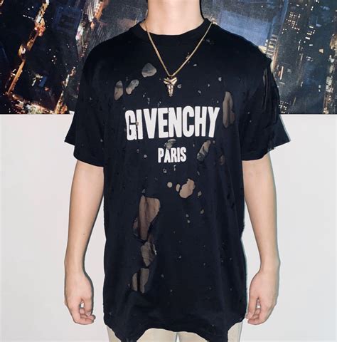 givenchy destroyed t shirt red|Givenchy BM70RV3Y41 Destroyed Logo Print T Shirt Mens S .